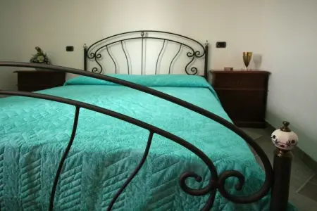 Raggio Un Posto al Sole, Maison de vacances pittoresque à Cagli avec terrasse couverte et barbecue - Photo 15