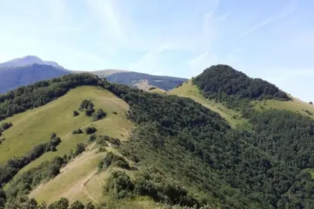 Raggio Un Posto al Sole, Maison de vacances pittoresque à Cagli avec terrasse couverte et barbecue - Photo 27