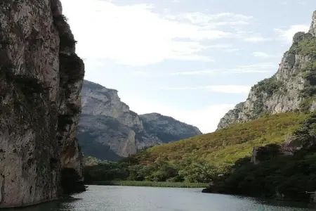Raggio Un Posto al Sole, Maison de vacances pittoresque à Cagli avec terrasse couverte et barbecue - Photo 32