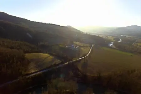 Raggio Un Posto al Sole, Maison de vacances pittoresque à Cagli avec terrasse couverte et barbecue - Photo 38