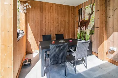 Chalet des Sapins, Magnifique chalet tout confort avec sauna et bain nordique à Hotton - Photo 10