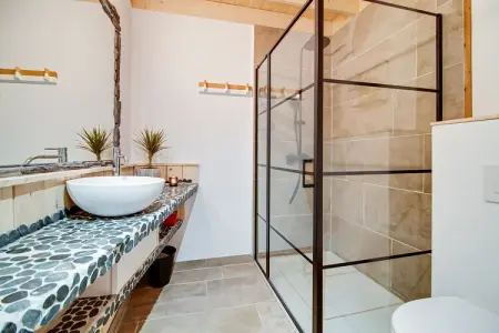 Chalet des Sapins, Magnifique chalet tout confort avec sauna et bain nordique à Hotton - Photo 11