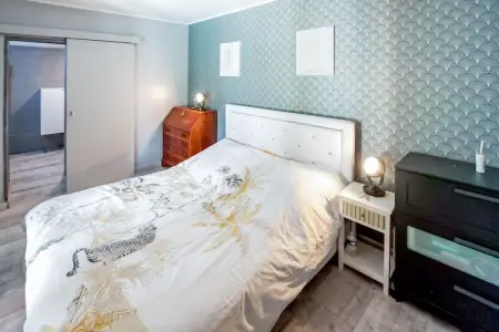 le Champlain, Jolie maison de vacances à Orange avec piscine privée - Photo 3