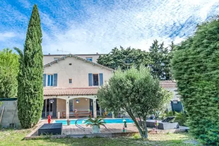 le Champlain, Jolie maison de vacances à Orange avec piscine privée - Photo 6