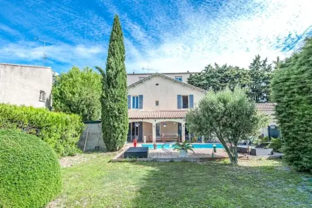 le Champlain, Jolie maison de vacances à Orange avec piscine privée - Photo 7