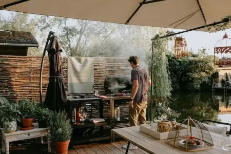 Chalet Chocolat, Le très cosy Chalet Chocolat est situé au bord de l'eau - Photo 8