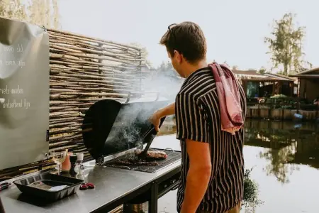 Chalet Chocolat, Le très cosy Chalet Chocolat est situé au bord de l'eau - Photo 14