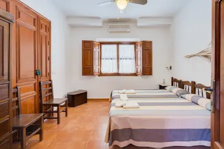 La Casa de Andújar, Manoir confortable à Pozo-Lorente avec patio privé, piano et 2 cheminées - Photo 5