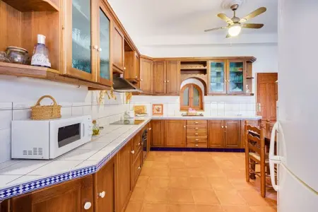 La Casa de Andújar, Manoir confortable à Pozo-Lorente avec patio privé, piano et 2 cheminées - Photo 14