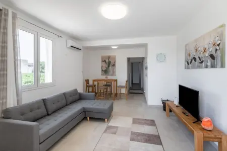 La casa di Isotta, Élégante maison de vacances à Locogrande avec jardin - Photo 1