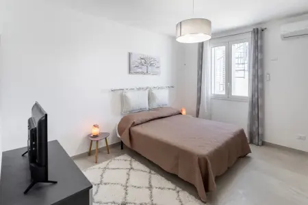 La casa di Isotta, Élégante maison de vacances à Locogrande avec jardin - Photo 2