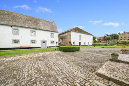 Château-ferme de Sterpigny, Maison de vacances classée à Gouvy avec jardin clôturé - Photo 8