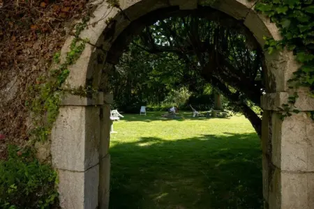 Mercure, Ancien château à Serrières-en-Chautagne avec terrasse - Photo 21