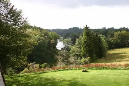 La Terrasse du Lac, Luxueux appartement de vacances avec sauna, cheminée et vue sur un lac - Photo 26
