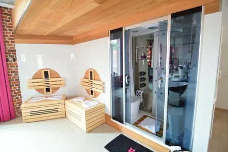 Le baiser d'Angeli, Loft de Luxe avec jacuzzi, sauna infrarouge et ambiance extraordinaire! - Photo 21