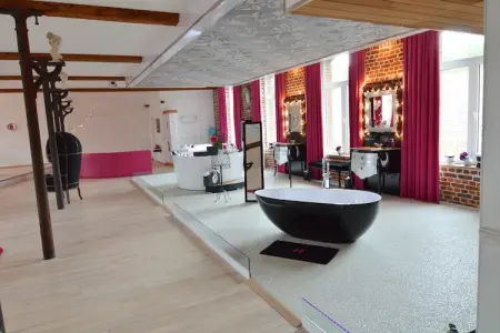 Le baiser d'Angeli, Loft de Luxe avec jacuzzi, sauna infrarouge et ambiance extraordinaire! - Photo 22