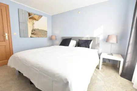 SeaLoft, Appartement lumineux avec terrasse de toit sur un parc de petite taille proche de la plage - Photo 19