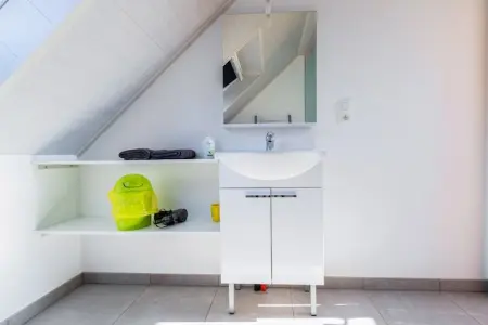 't Speutekot, Appartement lumineux avec une terrasse de toit, proche de l'agréable place du marché de Watou - Photo 9