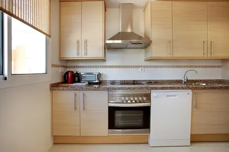 Lovely Apartment with swimming pool, Appartement 4 personnes à Roquetas de Mar - Photo 4