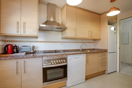 Lovely Apartment with swimming pool, Appartement 4 personnes à Roquetas de Mar - Photo 17