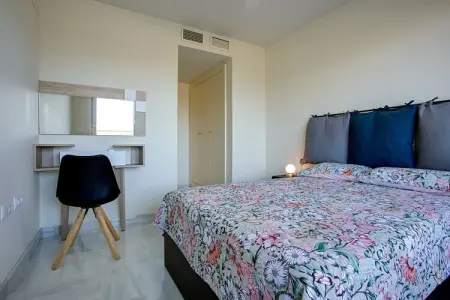 Lovely Apartment with swimming pool, Appartement 4 personnes à Roquetas de Mar - Photo 21