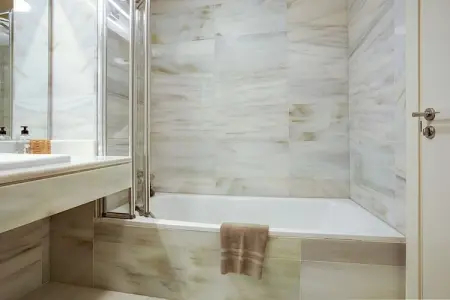 Lovely Apartment with swimming pool, Appartement 4 personnes à Roquetas de Mar - Photo 25