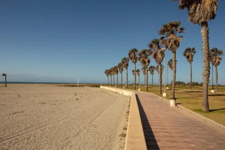 Lovely Apartment with swimming pool, Appartement 4 personnes à Roquetas de Mar - Photo 34