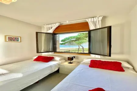 Playa Montalvo - Planta 1, Grand appartement à Sanxenxo avec accès direct à la plage - Photo 11