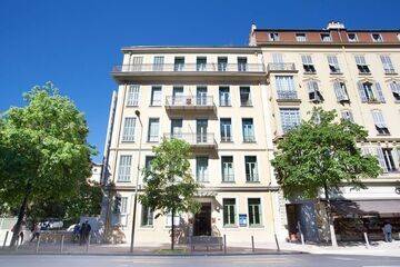 Location Appartement à Nice,Palais Rossini 1 FR-06000-09 N°689685