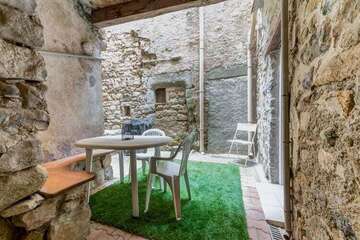 The BizeKnees, Apartment 6 persons in Bize Minervois FR-11120-55