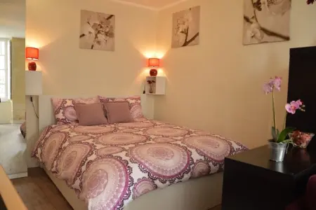 Le Parvis de la Cathédrale II, Appartement entièrement rénové en 2014. Situé en face de la cathédrale de Bayeux. - Photo 3