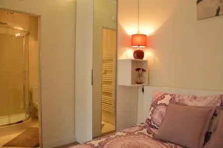 Le Parvis de la Cathédrale II, Appartement entièrement rénové en 2014. Situé en face de la cathédrale de Bayeux. - Photo 11