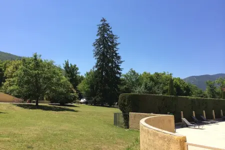 Chateau des Gipières, Magnifiques studios 2 personnes dans un château avec piscine - Photo 3