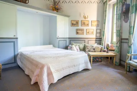 Au château près du Ventoux I, Studio au Château avec piscin eavec des spas et vue sur le mont Ventoux. - Photo 5