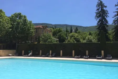 Au château près du Ventoux V, Deux Studios avec piscine, dans parc près des spas et vue sur le mont Ventoux. - Photo 4