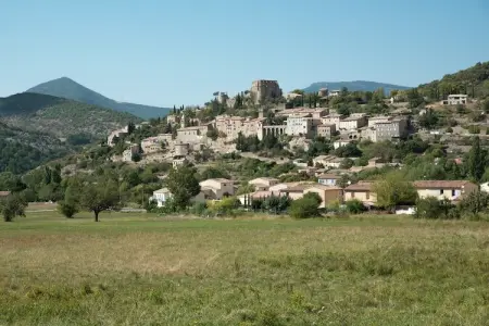 Au château près du Ventoux V, Deux Studios avec piscine, dans parc près des spas et vue sur le mont Ventoux. - Photo 22