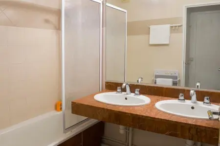 Les Appartements de Moliets 2, Appartements bien aménagés au sein d'une résidence à Moliets. - Photo 12