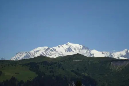 Résidence Le Village 2, Appartements dans une belle résidence avec piscine, à 300m à peine des pistes - Photo 27