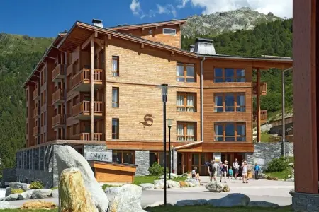 Résidence Edenarc 1, Résidence vue spectaculaire sur les pistes avec piscine intérieure et extérieure - Photo 5