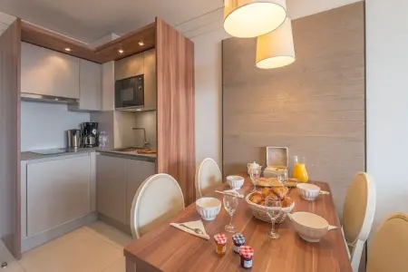 Appart'Hotel Eden 2, Les suites élégantes et spacieuses, sur les pentes à Arc 1800; Paradiski - Photo 2