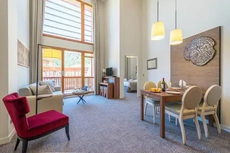 Appart'Hotel Eden 2, Les suites élégantes et spacieuses, sur les pentes à Arc 1800; Paradiski - Photo 10