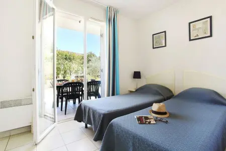 Domaine des Eucalyptus 1, Appartement net et coloré pour 4-7 personnes, dans bel station de Saint-Aygulf - Photo 13