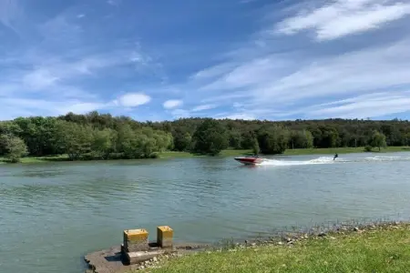 Domaine des Eucalyptus  2, Bel appartement pour 6-9 personnes pour des motifs de couleurs vives résidence Saint-Aygulf - Photo 24