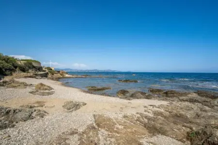 Domaine des Eucalyptus  2, Bel appartement pour 6-9 personnes pour des motifs de couleurs vives résidence Saint-Aygulf - Photo 30