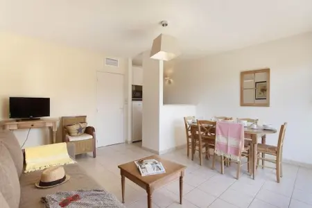 Les 4 Soleils 1, Village de vacances rural avec piscine près de Bonnieux dans le Lubéron. - Photo 10