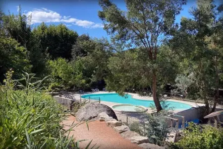 Les 4 Soleils 3, Village de vacances rural avec piscine près de Bonnieux dans le Luberon - Photo 22