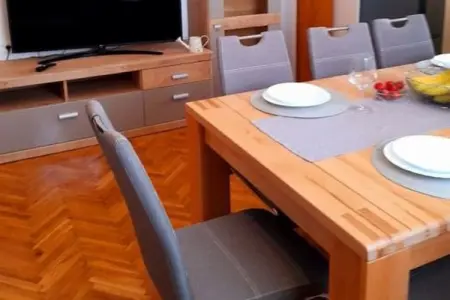 Apartment Josip, Appartement spacieux au premier étage avec piscine privée, jolie terrasse couverte - Photo 18