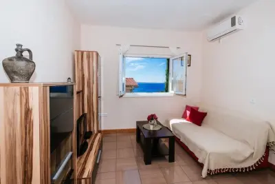 Appartement à Starigrad Paklenica, Apartment Karla 2 - L698891