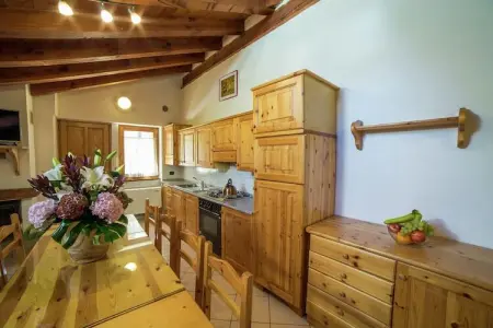 Chalet Antey Penta, Le chalet se trouve dans un quartier calme et ensoleillée de Antey Saint-André. - Photo 11