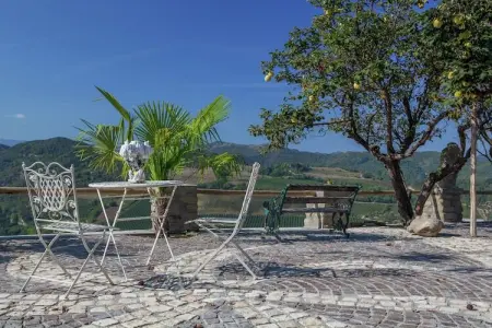 Fiore, Appartement dans un environnement calme et verdoyant avec piscine - Photo 14
